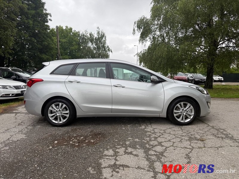 2014' Hyundai i30 1,6 Crdi photo #6