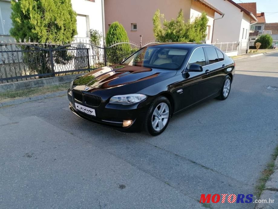 2011' BMW Serija 5 525D photo #1