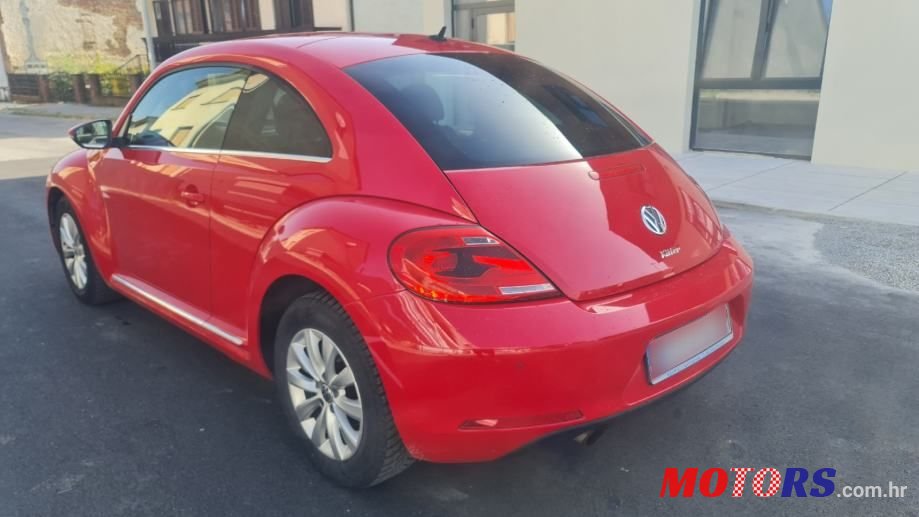 2012' Volkswagen Beetle 1,6 Tdi photo #5