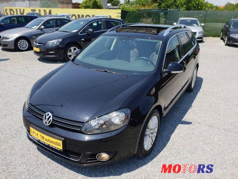 2012' Volkswagen Golf VII Variant photo #1