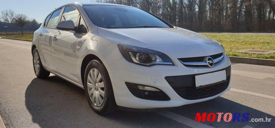 2015' Opel Astra 1.6 Cdti photo #1