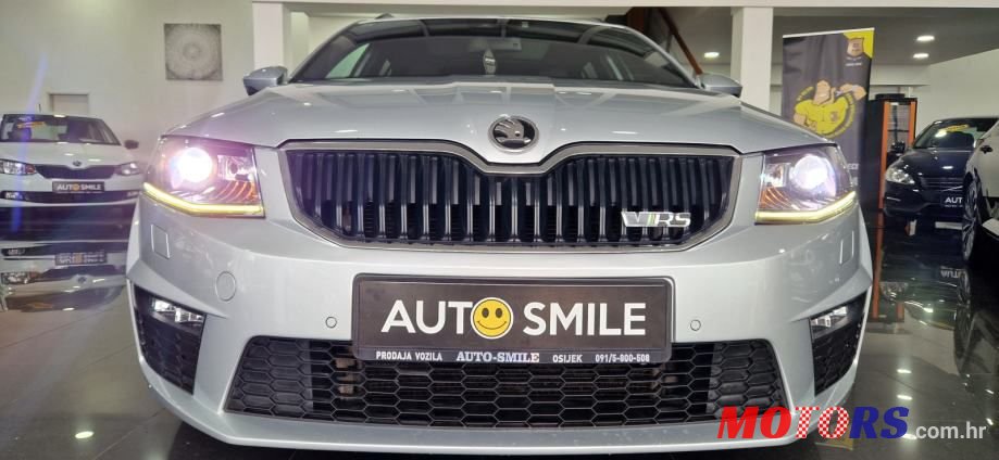 2014' Skoda Octavia Combi photo #6