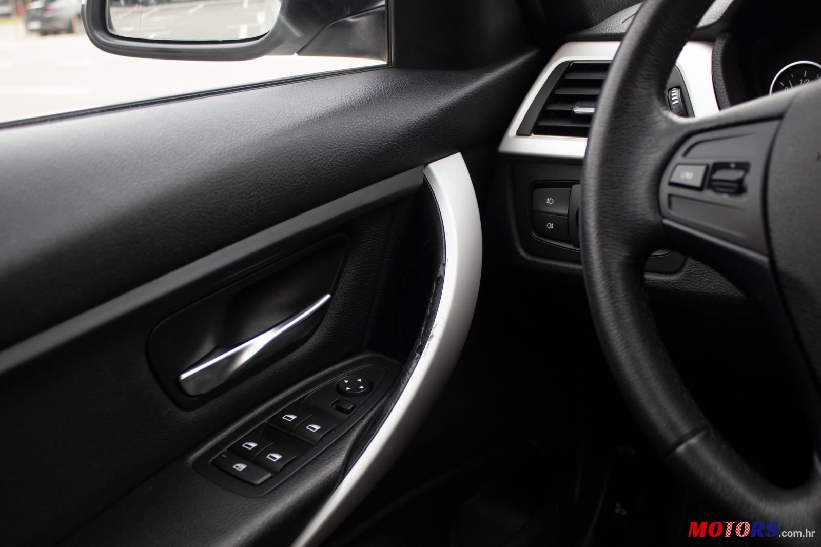 2014' BMW Serija 3 320D photo #6