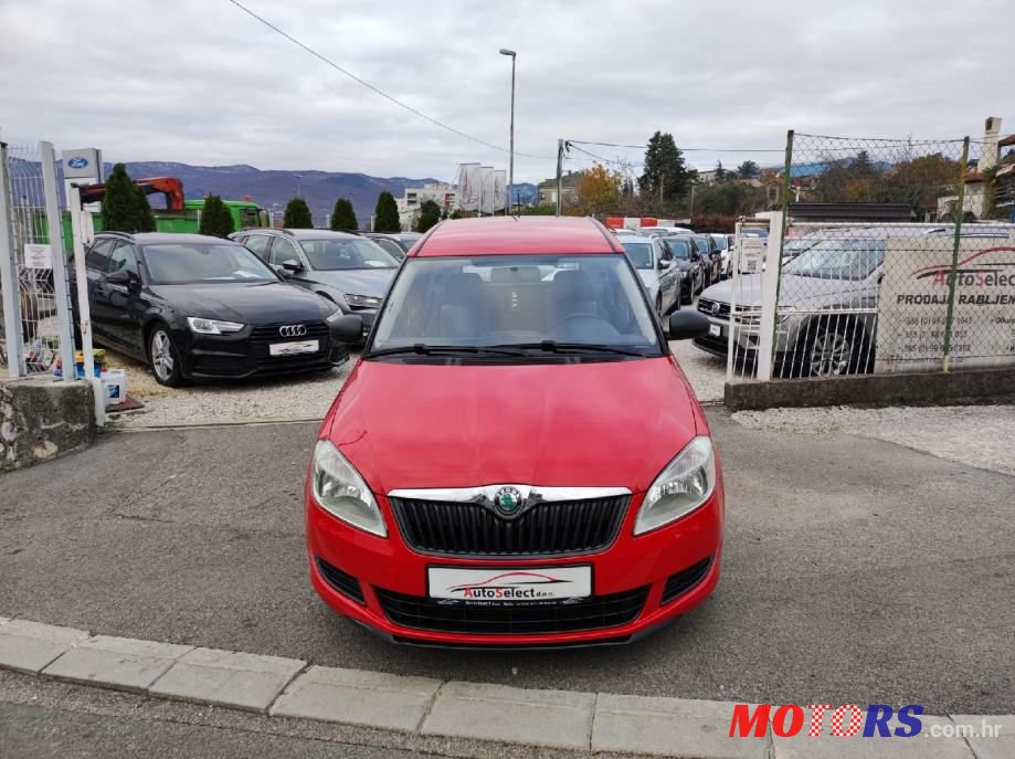 2013' Skoda Roomster 1,6 Tdi photo #3