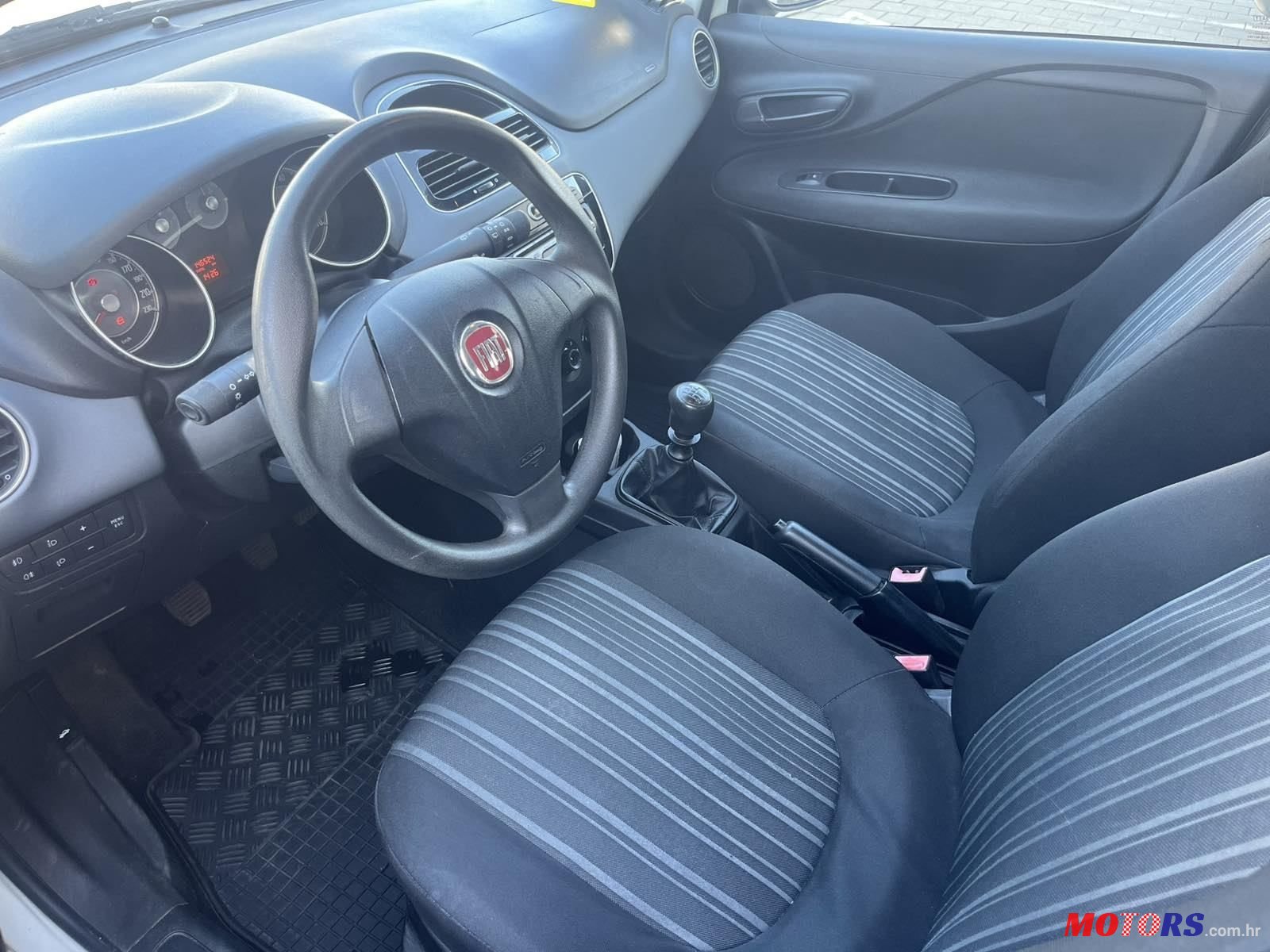 2010' Fiat Punto Evo 1,4 8V photo #6