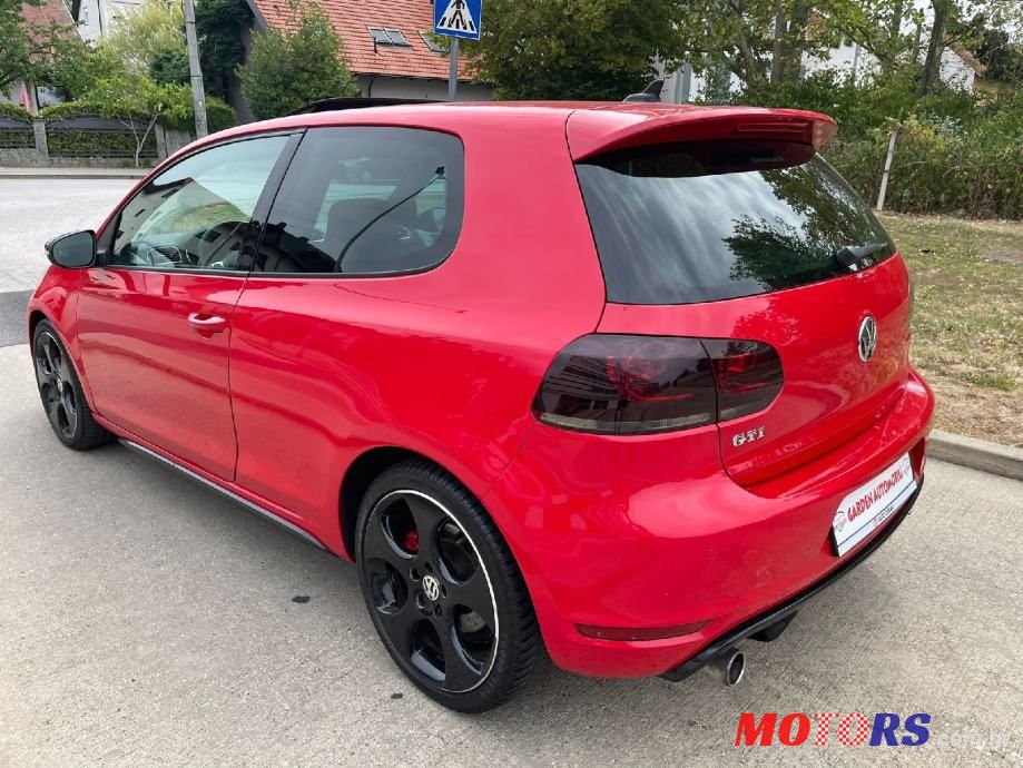 2010' Volkswagen Golf 6 photo #6