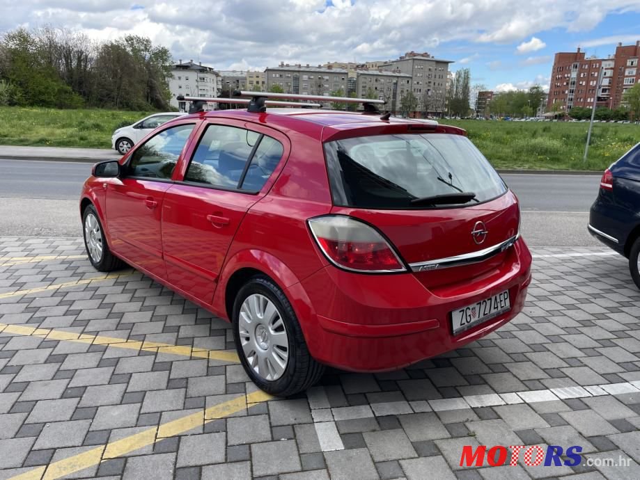 2008' Opel Astra 1,4 16V photo #5