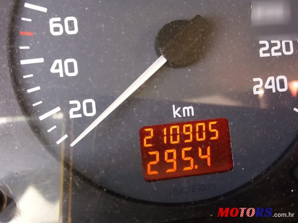 2002' Renault Megane 1,4 16V photo #6