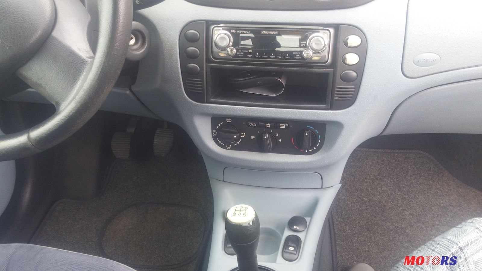 2004' Citroen C3 photo #3