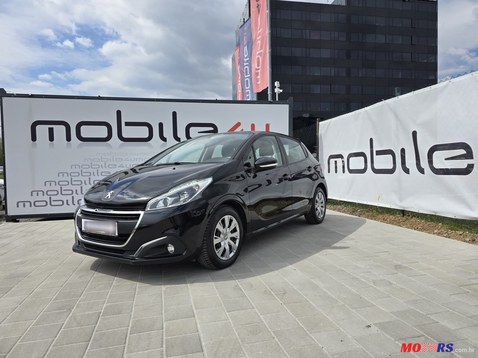 2018' Peugeot 208 1,5 Bluehdi photo #1