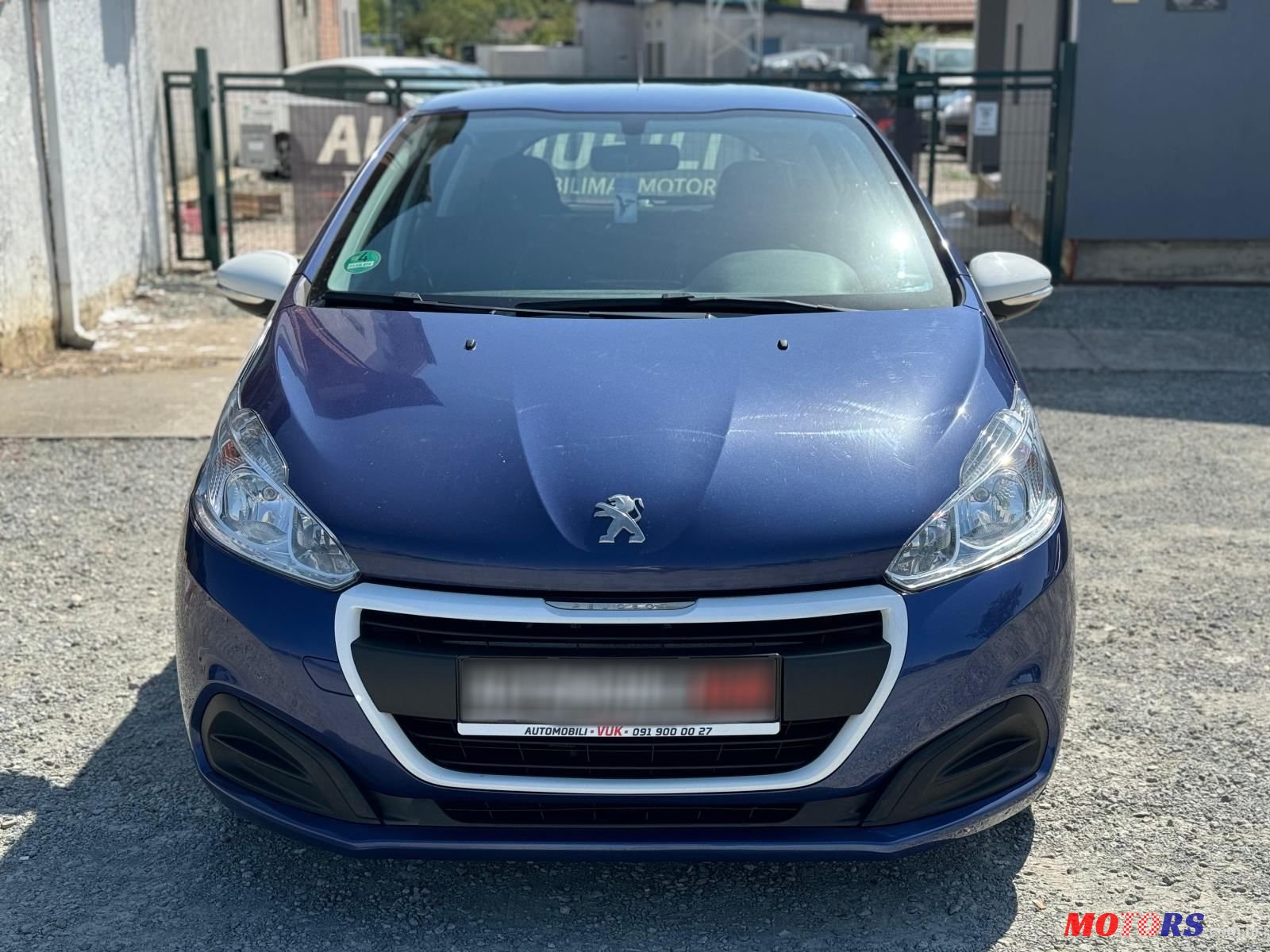 2017' Peugeot 208 1,2 Puretech photo #2