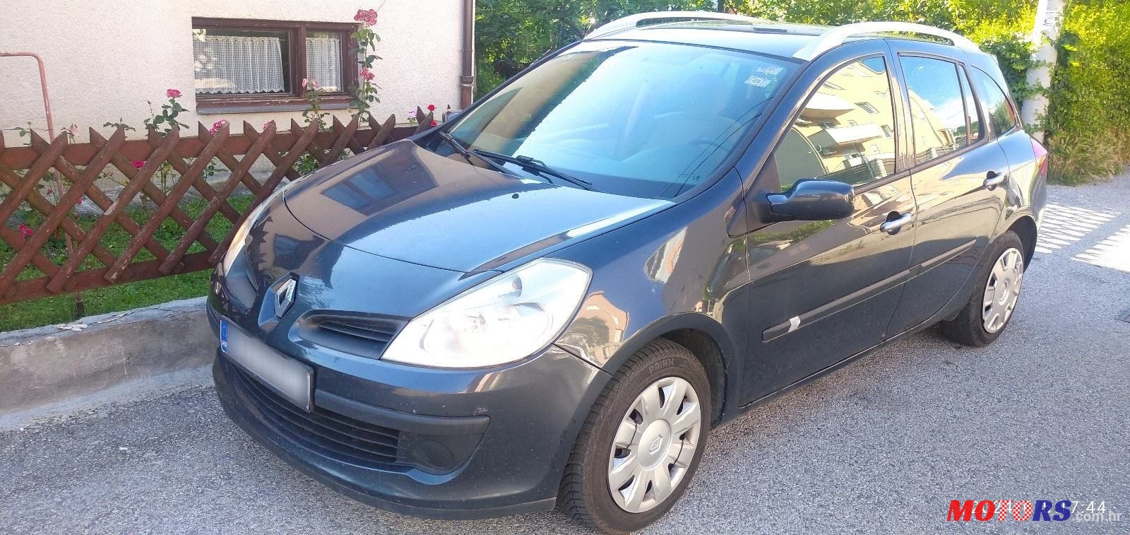 2008' Renault Clio 1,2 16V photo #1