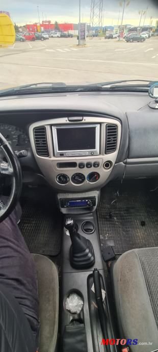 2003' Mazda Tribute 2,0 I 16V Te photo #5