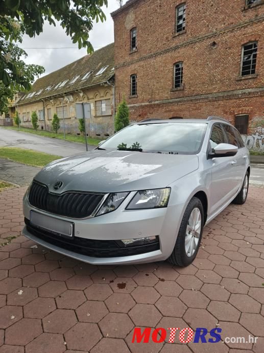 2017' Skoda Octavia Combi photo #3