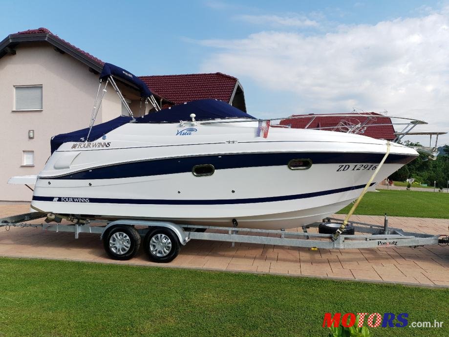 2006' Four Winns 248 Vista photo #1