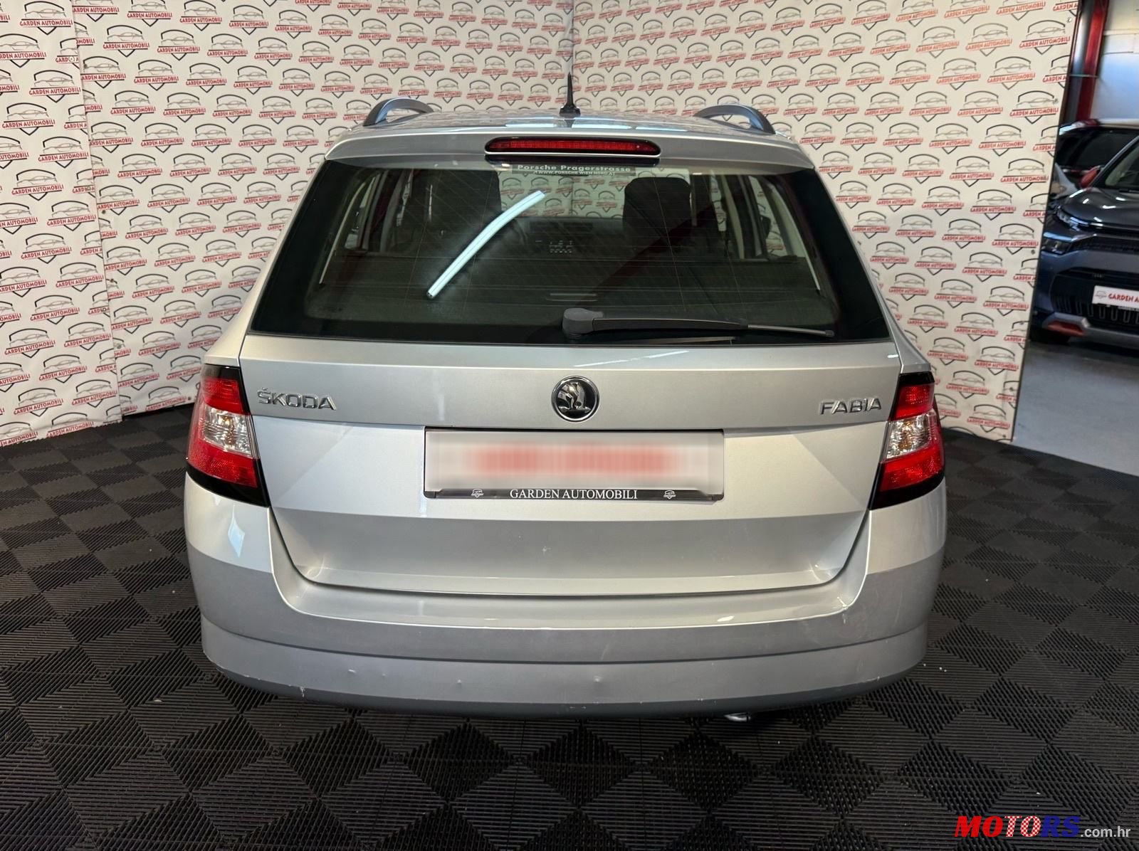 2018' Skoda Fabia Combi photo #6