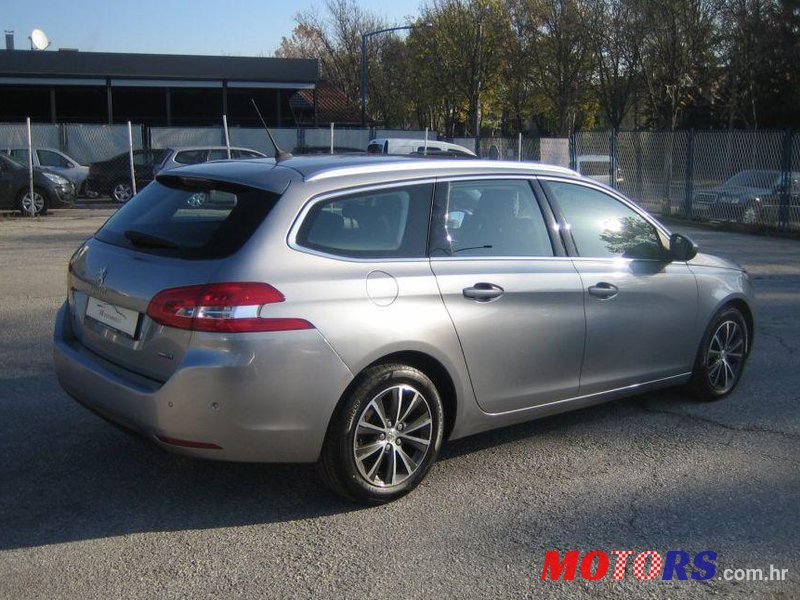 2015' Peugeot 308 Sw 2,0 photo #1