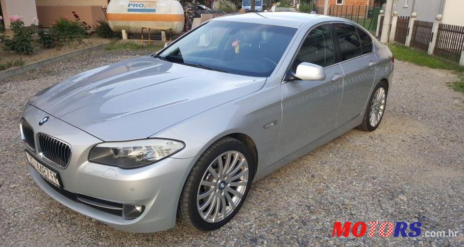 2012' BMW Serija 5 525D photo #1