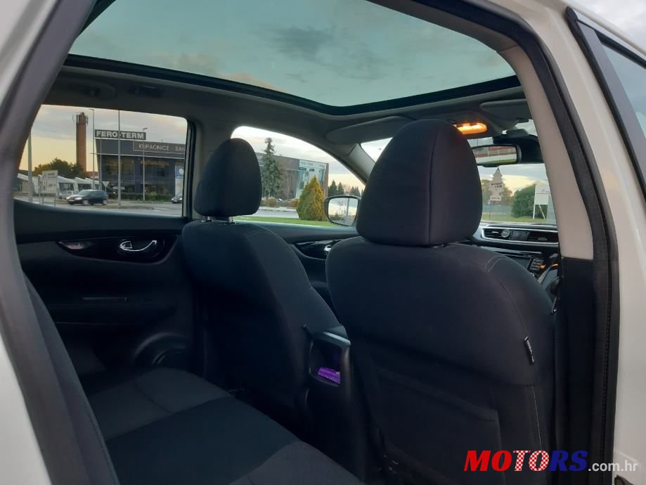 2014' Nissan Qashqai photo #4