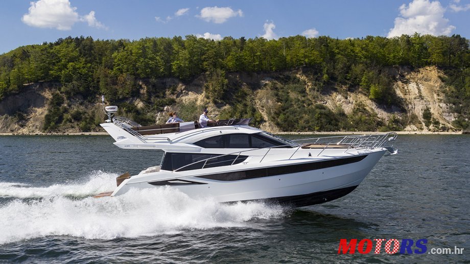 2012' Galeon photo #1