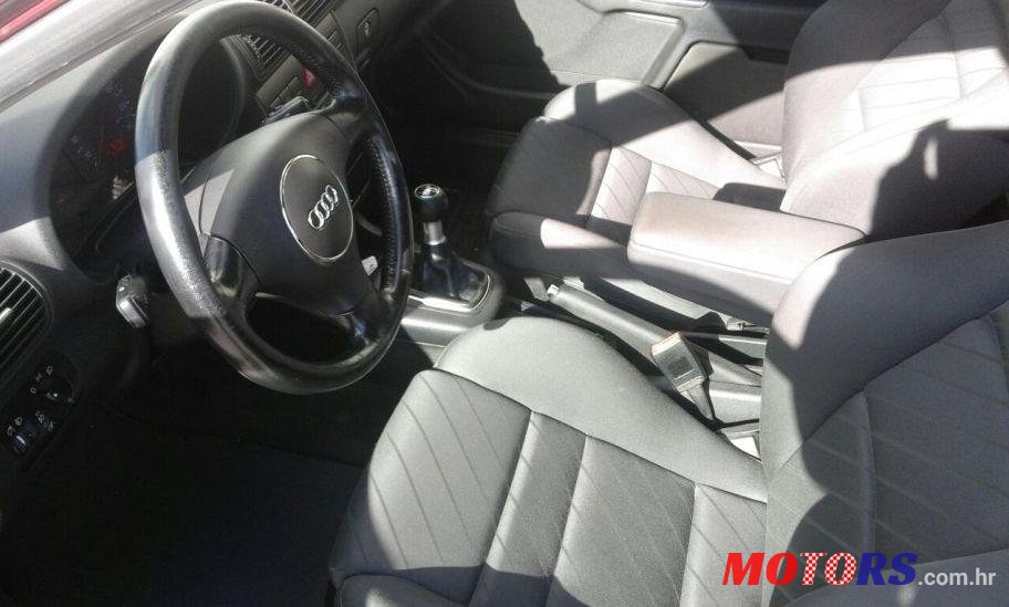 2001' Audi A3 1,9 TDI photo #1