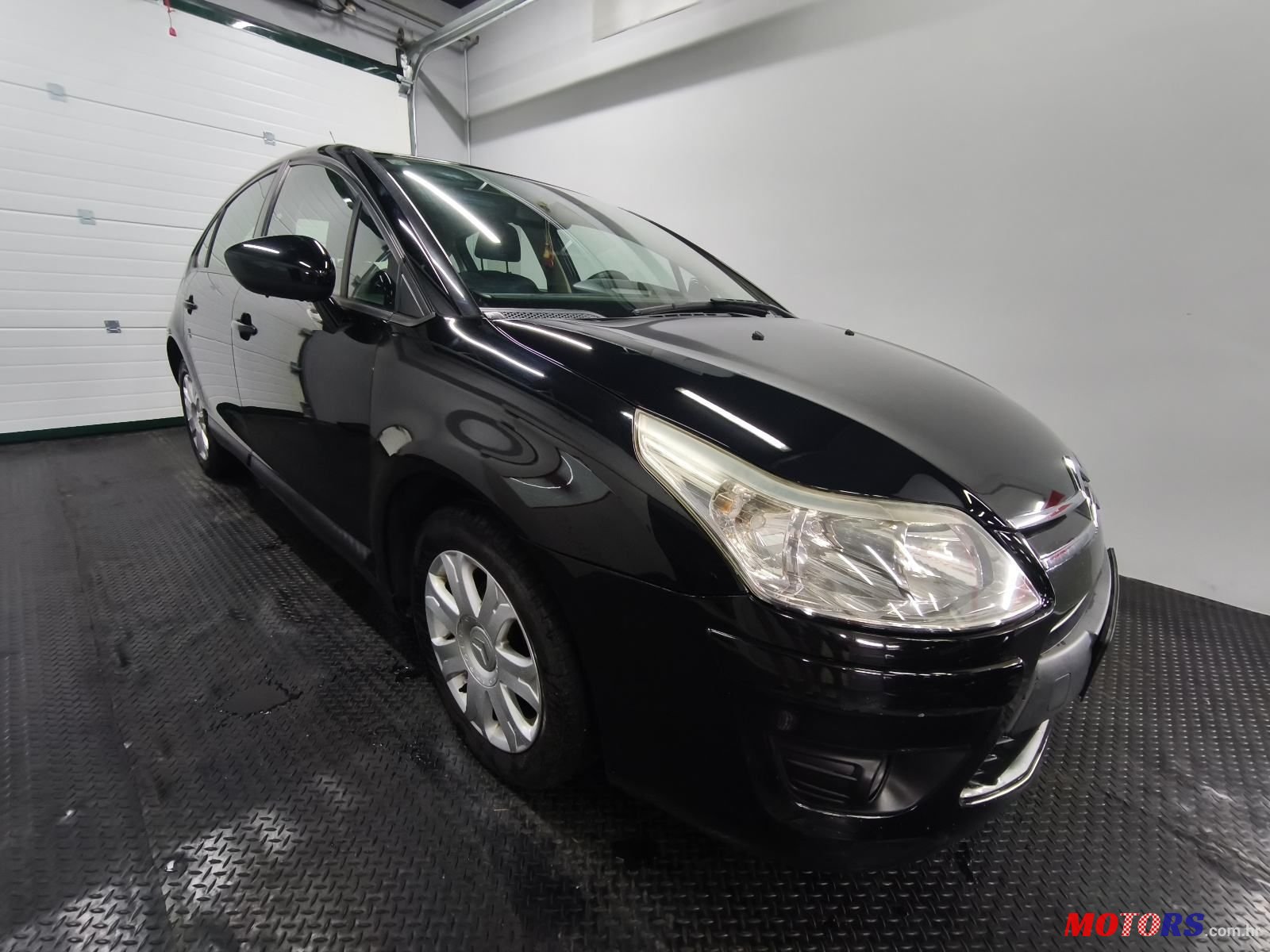 2010' Citroen C4 1,6 Hdi photo #2