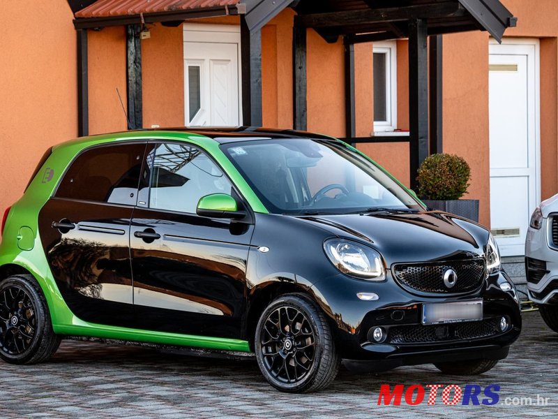 2017' Smart Forfour Forfour photo #1