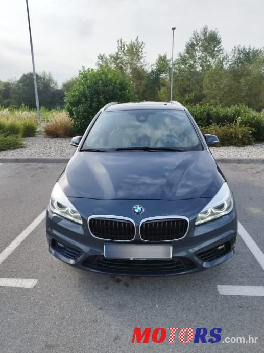 2016' BMW Serija 2 216D photo #2