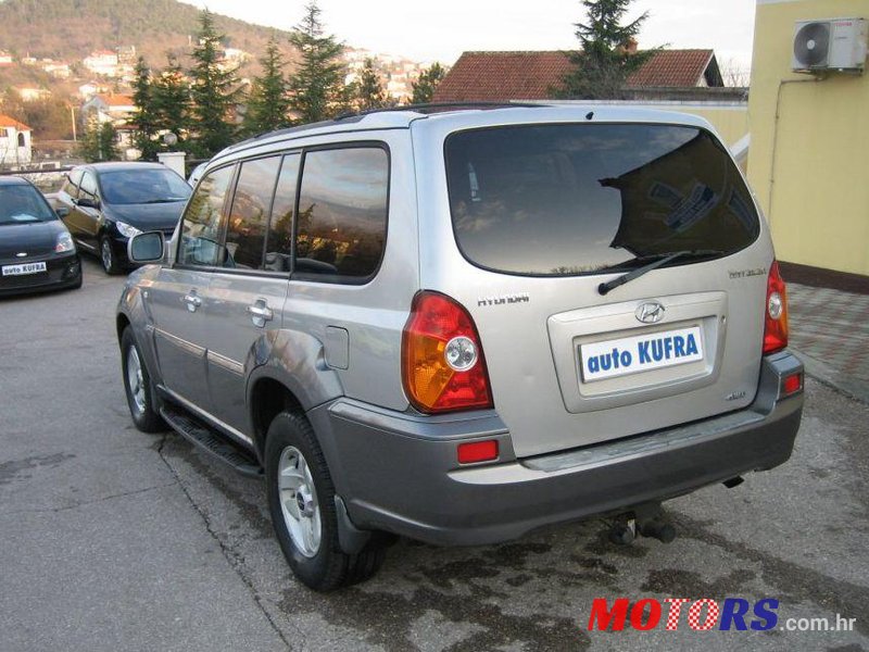 2003' Hyundai Terracan 2,9 Crdi Gls photo #2