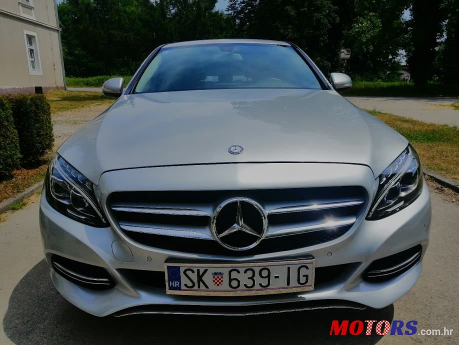 2015' Mercedes-Benz C-Klasa 200 photo #3