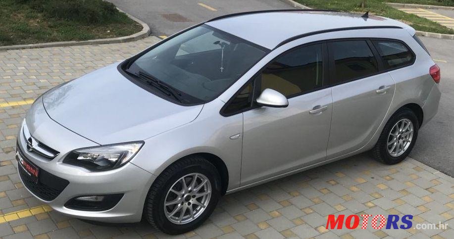 2016' Opel Astra Karavan 1,6 Cdti photo #2