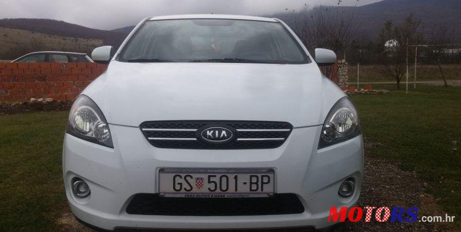 2010' Kia Ceed 1,4 photo #1