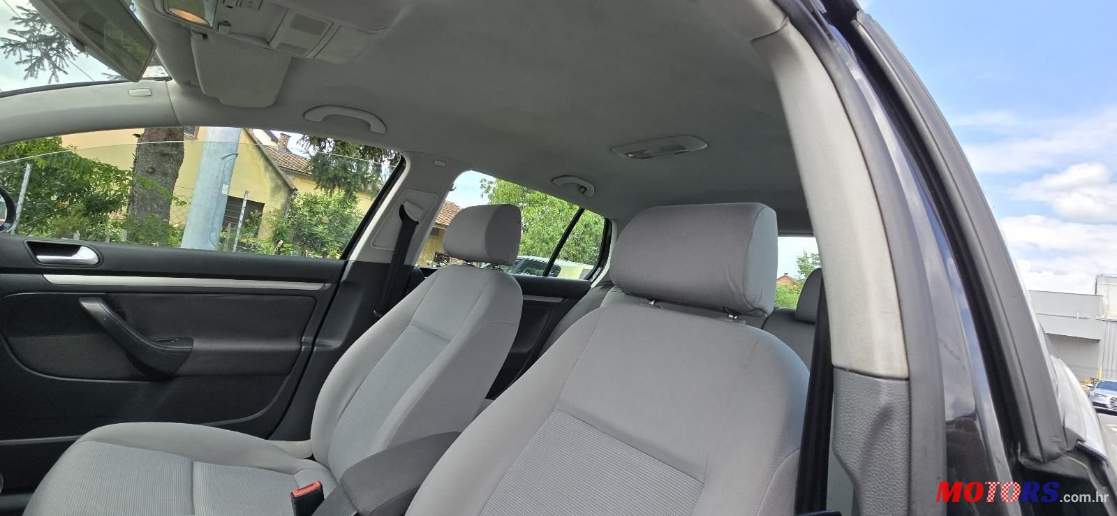 2005' Volkswagen Golf V 2,0 Tdi photo #6