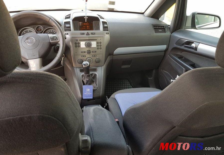 2006' Opel Zafira Sport 1,9 Cdti photo #1