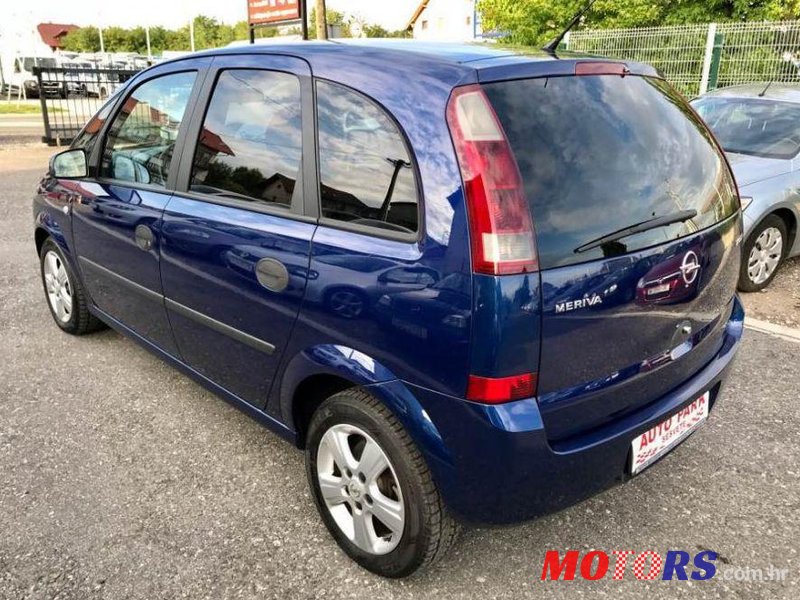 2005' Opel Meriva 1.7 Cdti photo #2