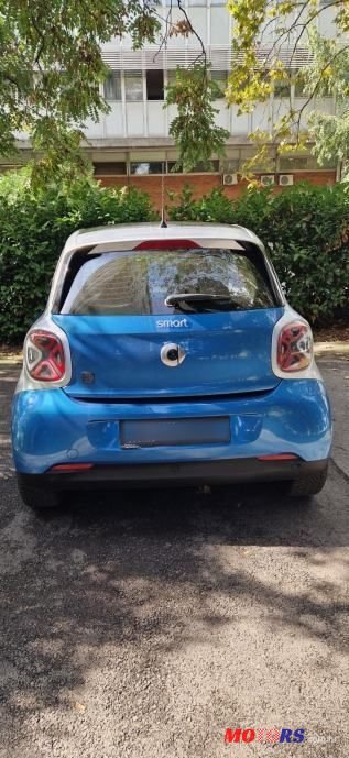2019' Smart Forfour photo #3