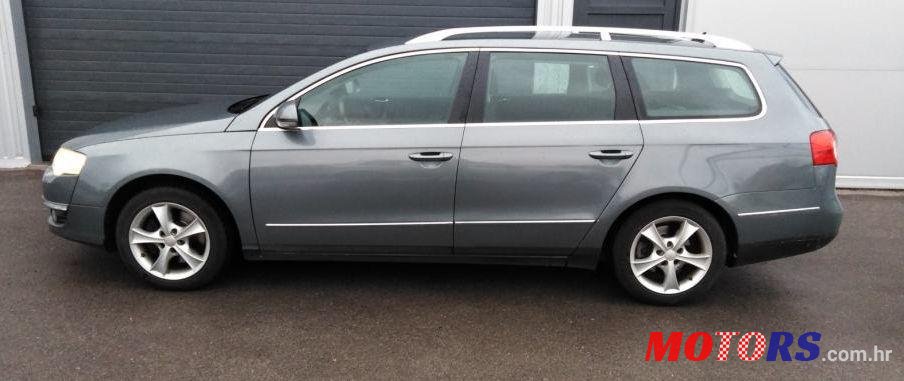 2006' Volkswagen Passat Variant 1,9 Tdi photo #1