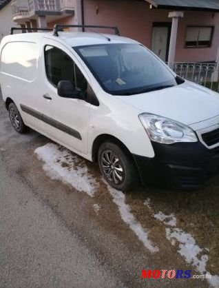 2018' Peugeot Partner photo #2