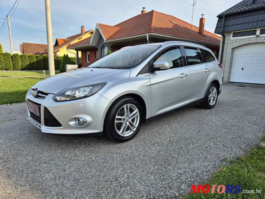 2011' Ford Focus Karavan photo #1