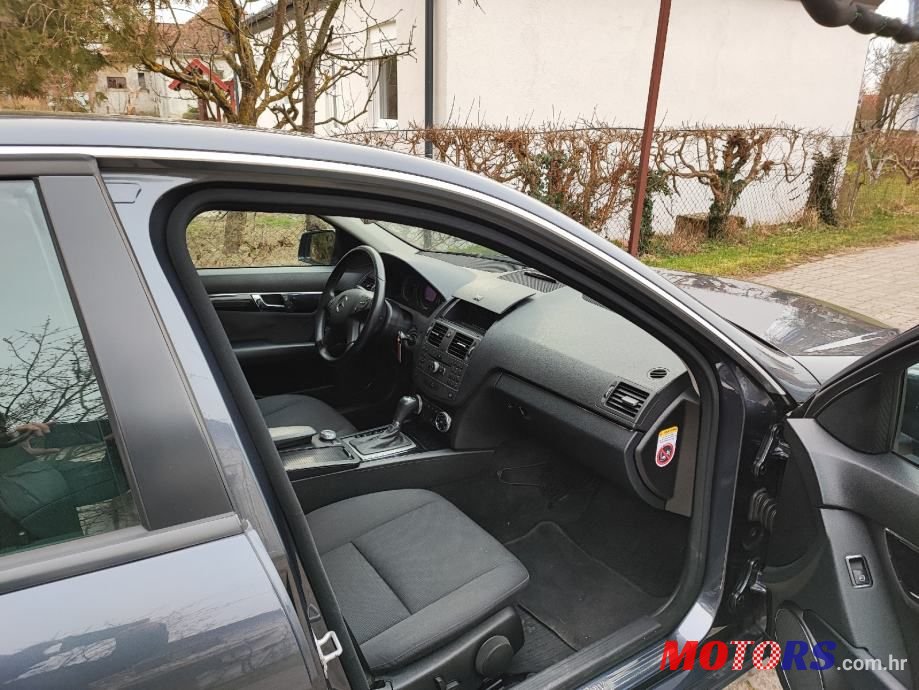 2011' Mercedes-Benz C-Klasa 200 Cdi photo #6