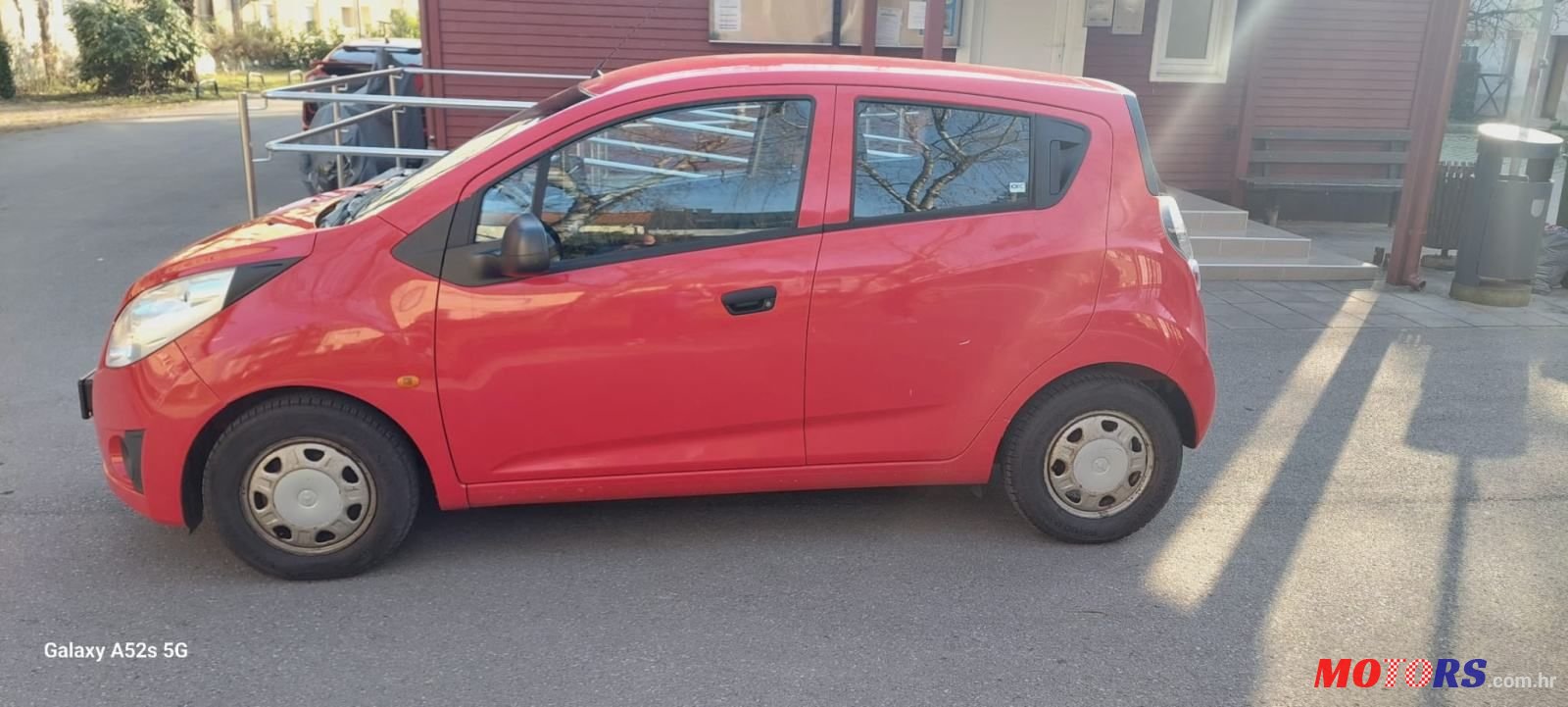 2011' Chevrolet Spark Spark 1,0 16V photo #1