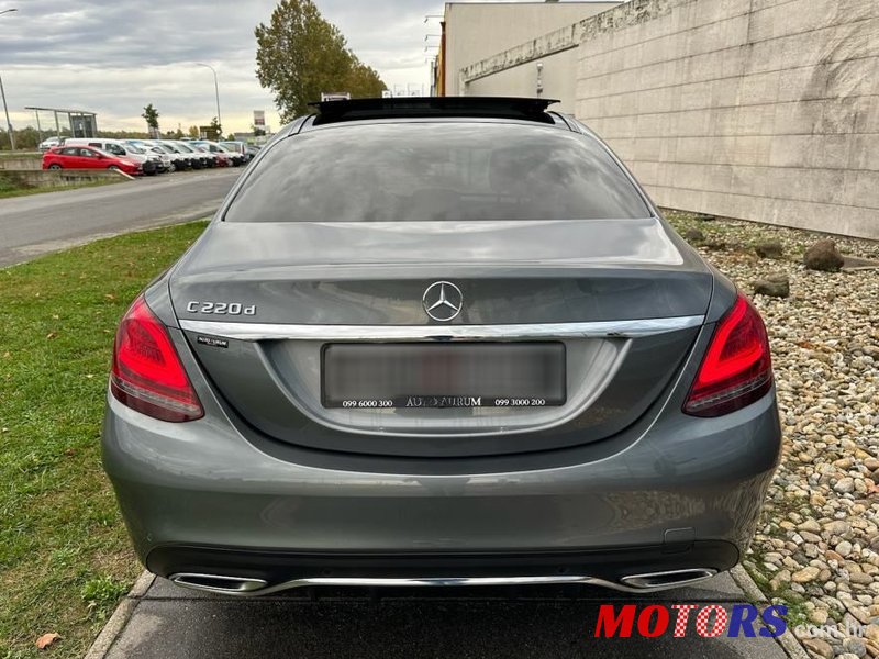 2019' Mercedes-Benz C-Klasa 220 D photo #4