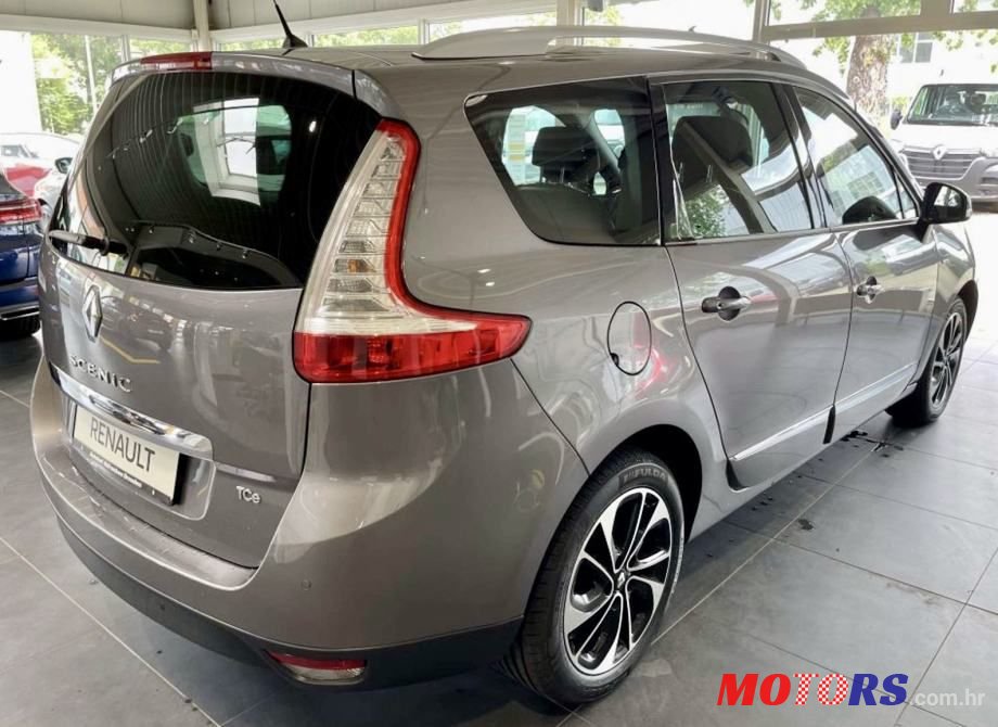 2016' Renault Scenic photo #4