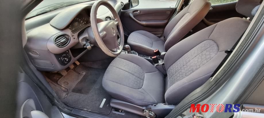 2004' Mercedes-Benz A-Klasa 160 Cdi photo #4