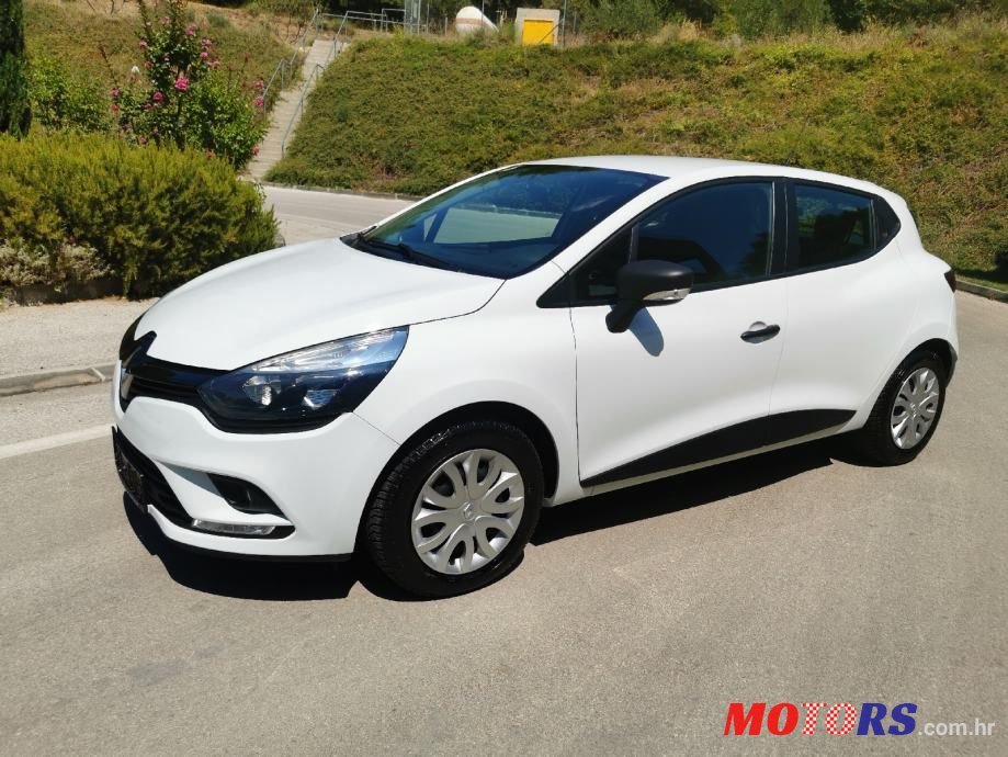 2017' Renault Clio 1.5Dci photo #2