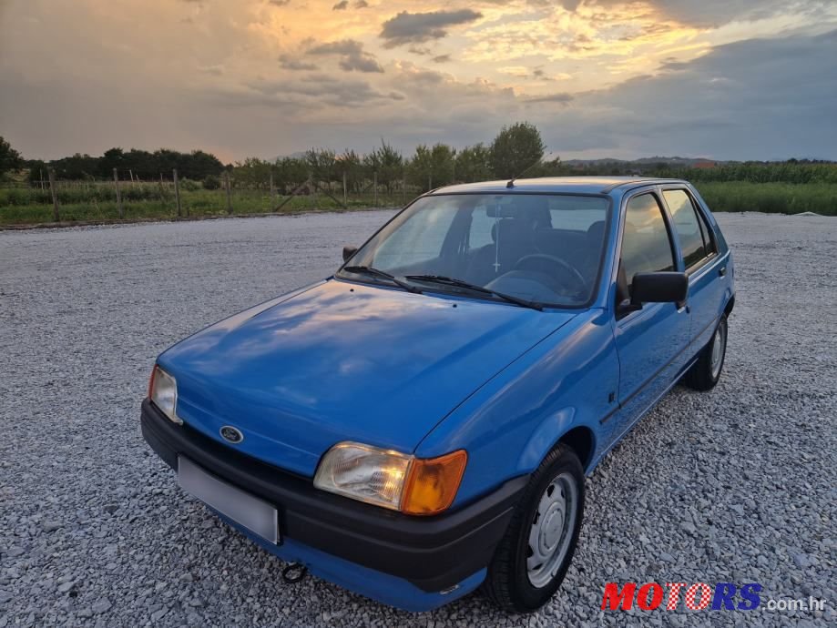 1992' Ford Fiesta C photo #1