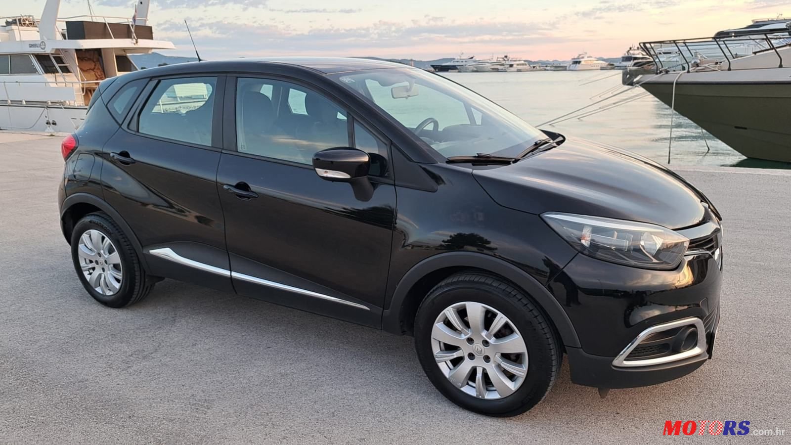 2014' Renault Captur Dci 90 photo #3