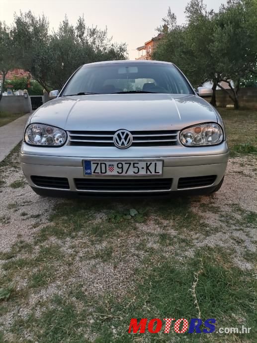 2001' Volkswagen Golf 4 1,9 Tdi photo #1