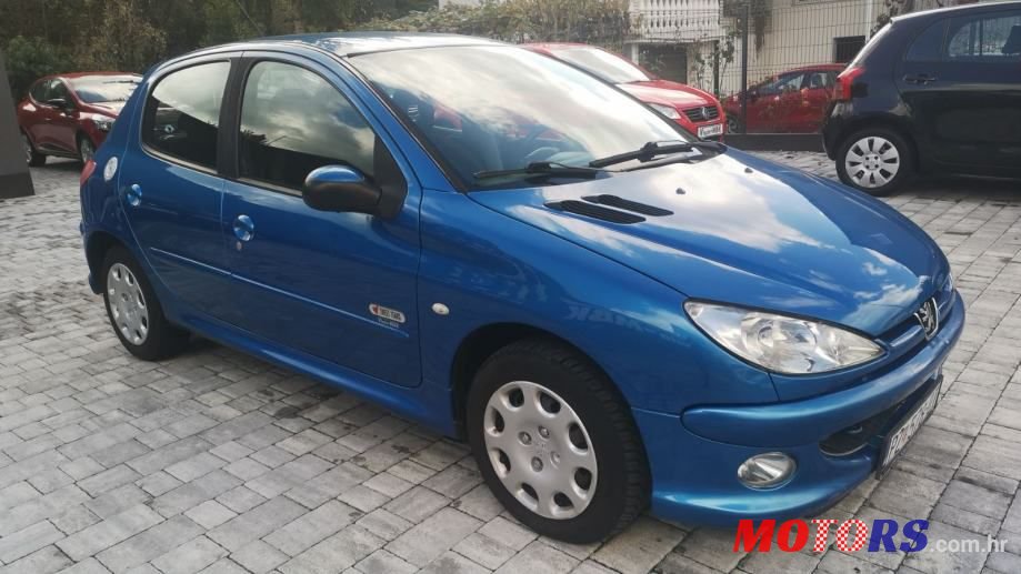 2006' Peugeot 206 photo #5