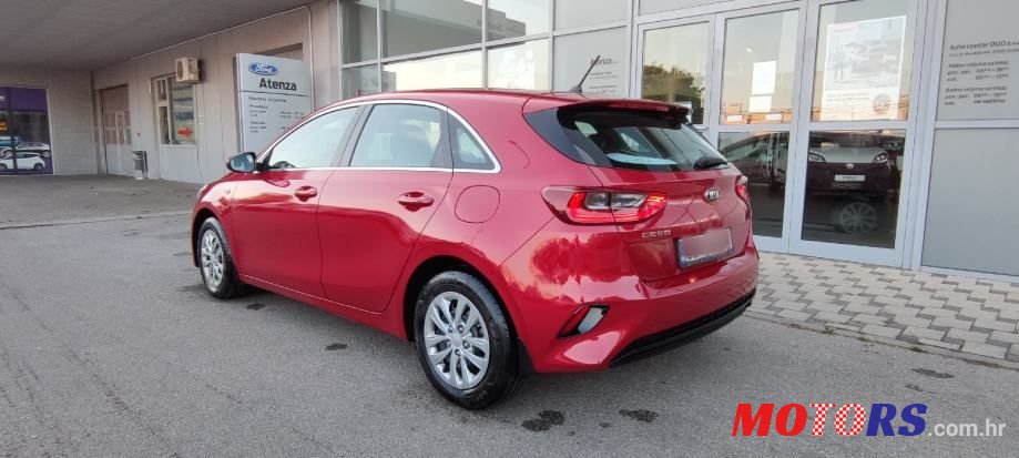 2020' Kia Ceed photo #6